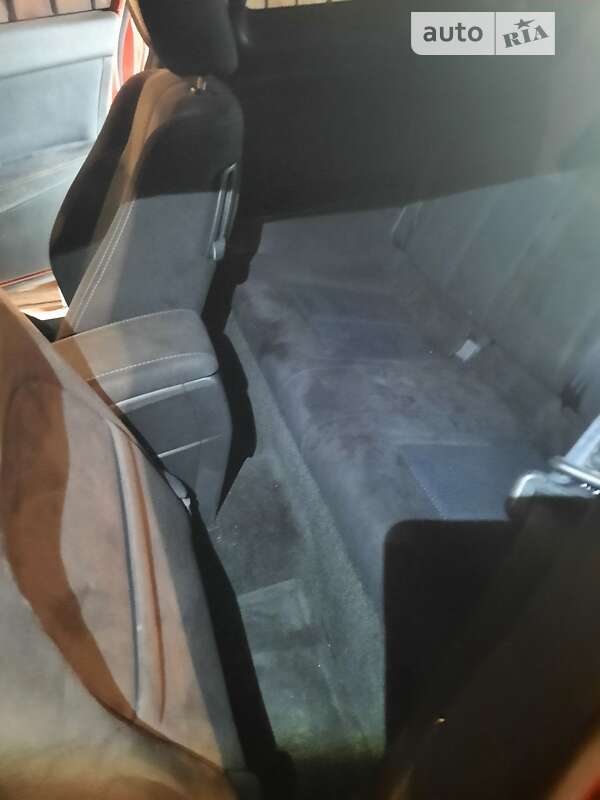 Купе Nissan Altima 2013 в Чорткові