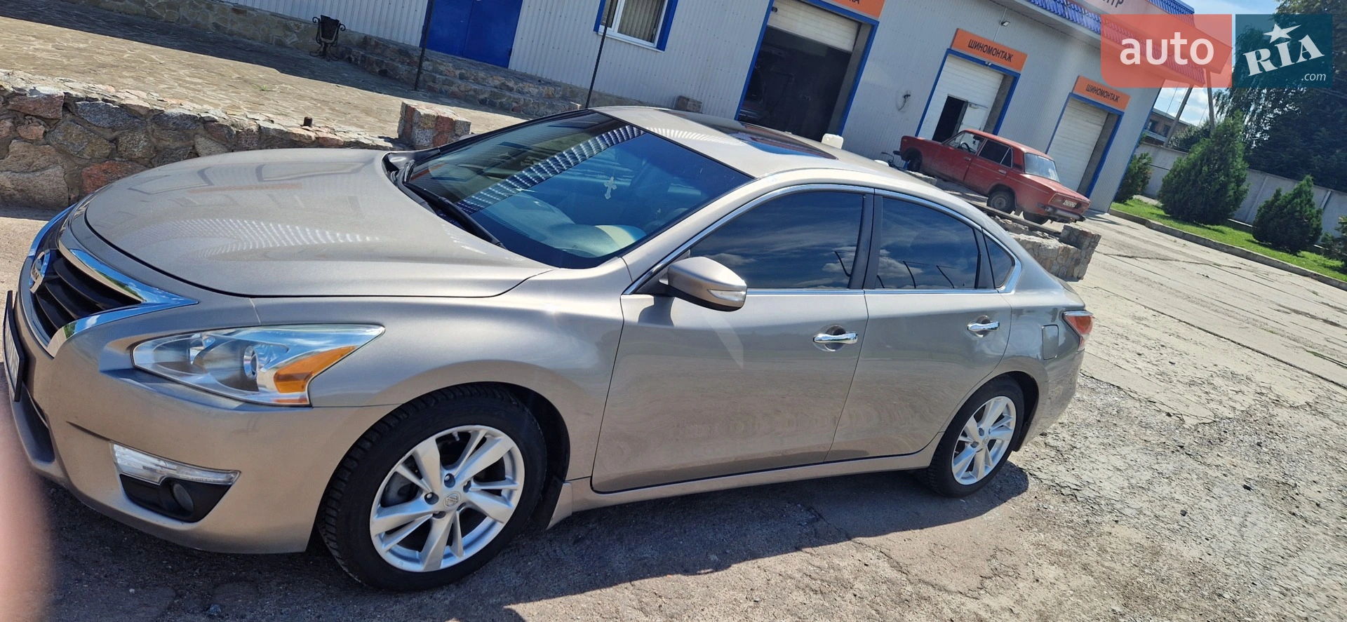 2014 Nissan Altima - мініатюра 3