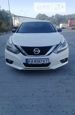 Nissan Altima 2017