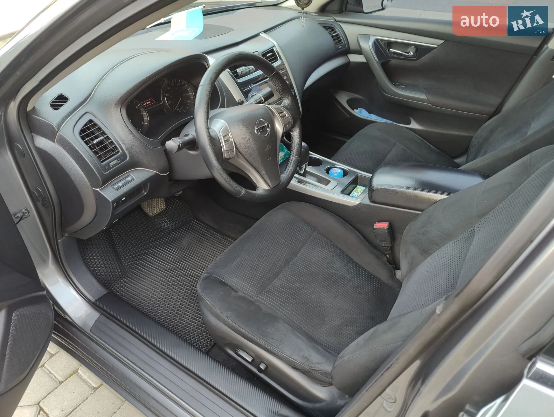 2015 Nissan Altima - мініатюра 8
