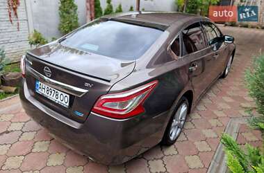 Седан Nissan Altima 2013 в Запоріжжі