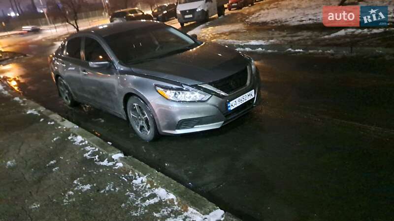 Nissan Altima 2017