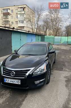 Седан Nissan Altima 2015 в Харькове