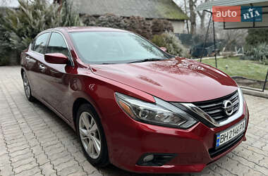 Седан Nissan Altima 2016 в Тернополе