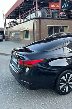 Седан Nissan Altima 2019 в 