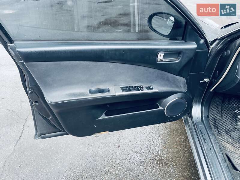 Седан Nissan Altima 2006 в Киеве