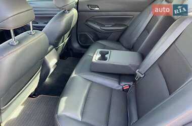 Седан Nissan Altima 2018 в 