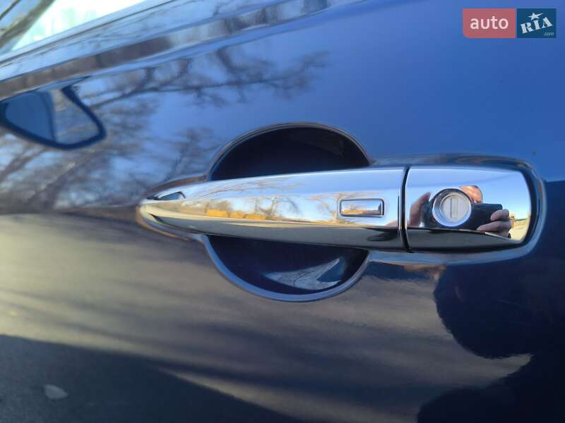 Седан Nissan Altima 2019 в Полтаве