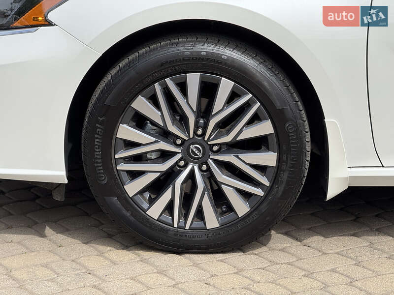Седан Nissan Altima 2024 в Мукачево