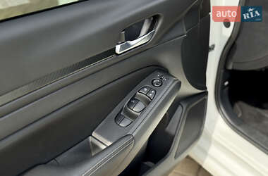 Седан Nissan Altima 2024 в 