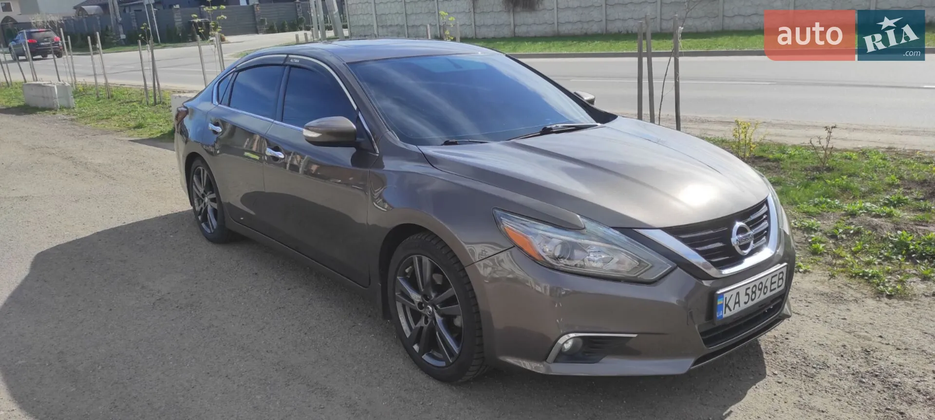 2017 Nissan Altima - фото 1