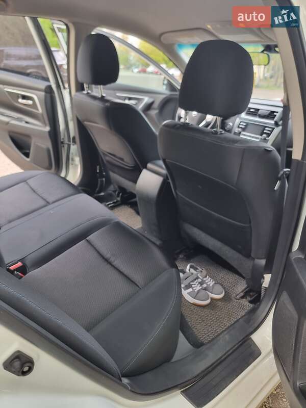 Седан Nissan Altima 2016 в Одессе