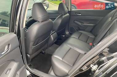 Седан Nissan Altima 2020 в 