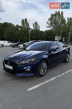 Седан Nissan Altima 2019 в 
