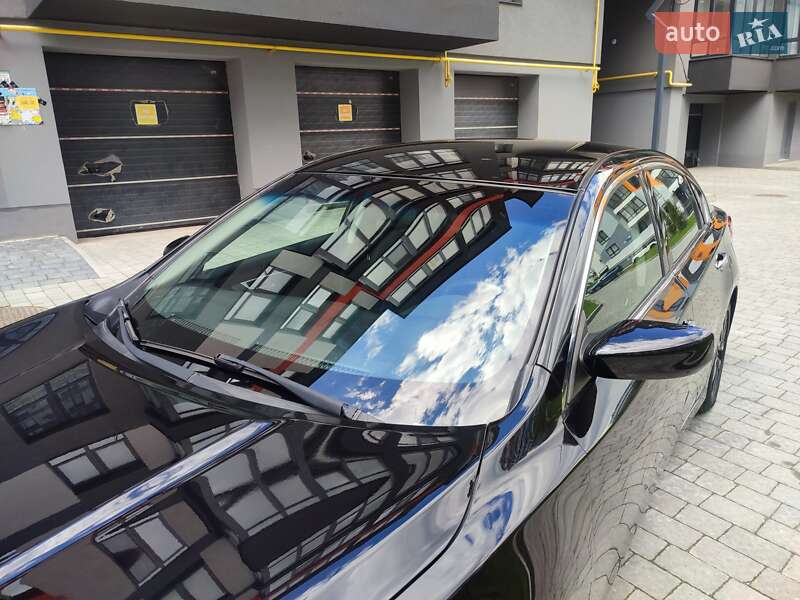 Седан Nissan Altima 2018 в Ивано-Франковске