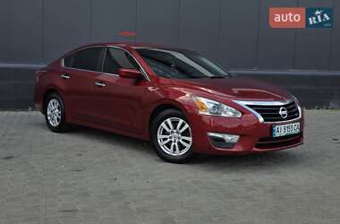 Седан Nissan Altima 2014 в Києві