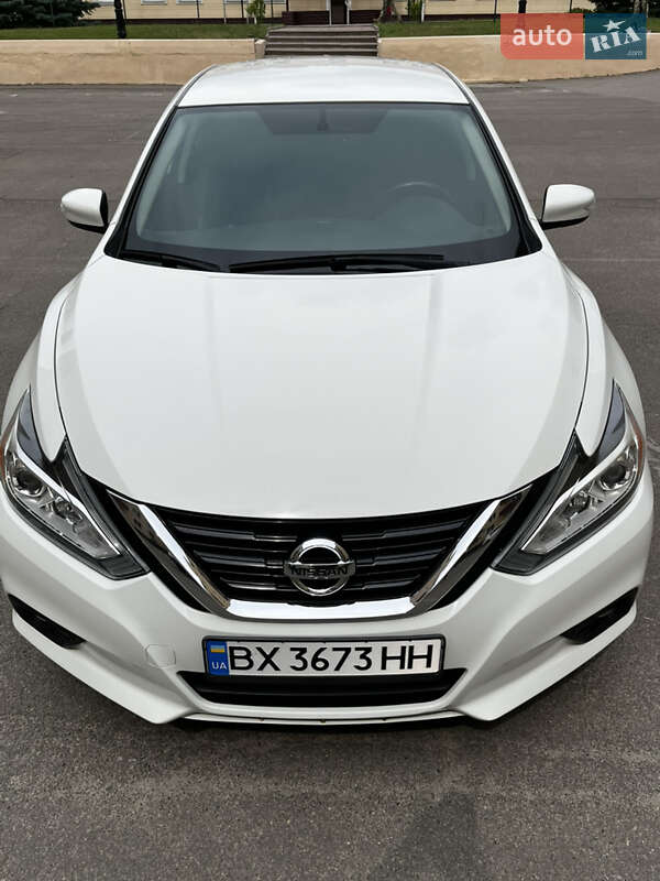 Nissan Altima 2017