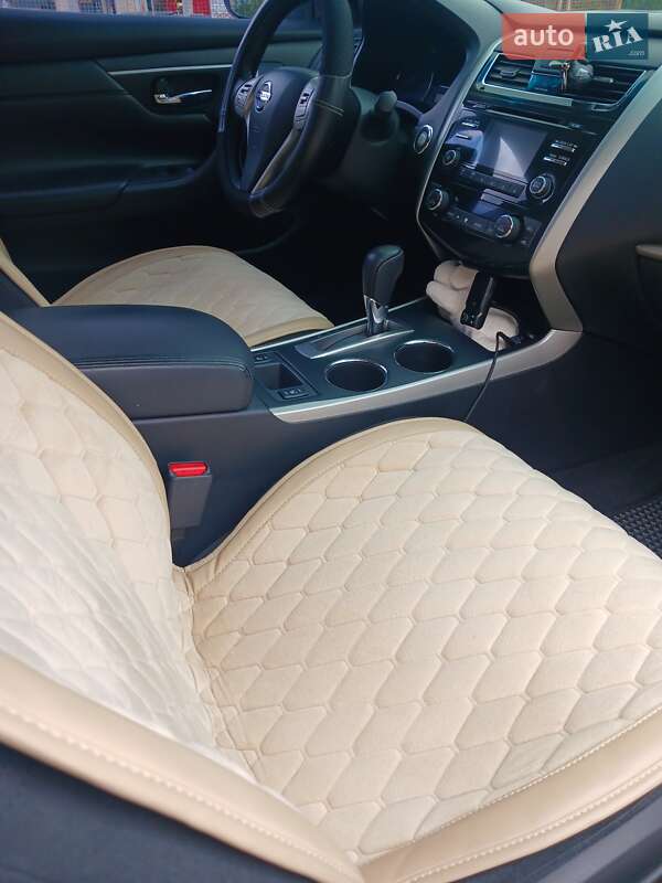 Седан Nissan Altima 2015 в Харькове
