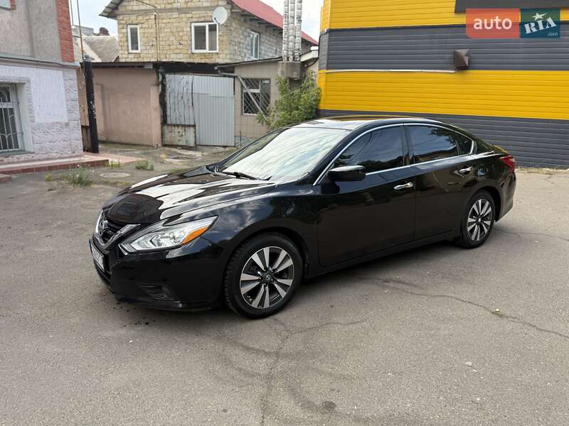 Nissan Altima 2017