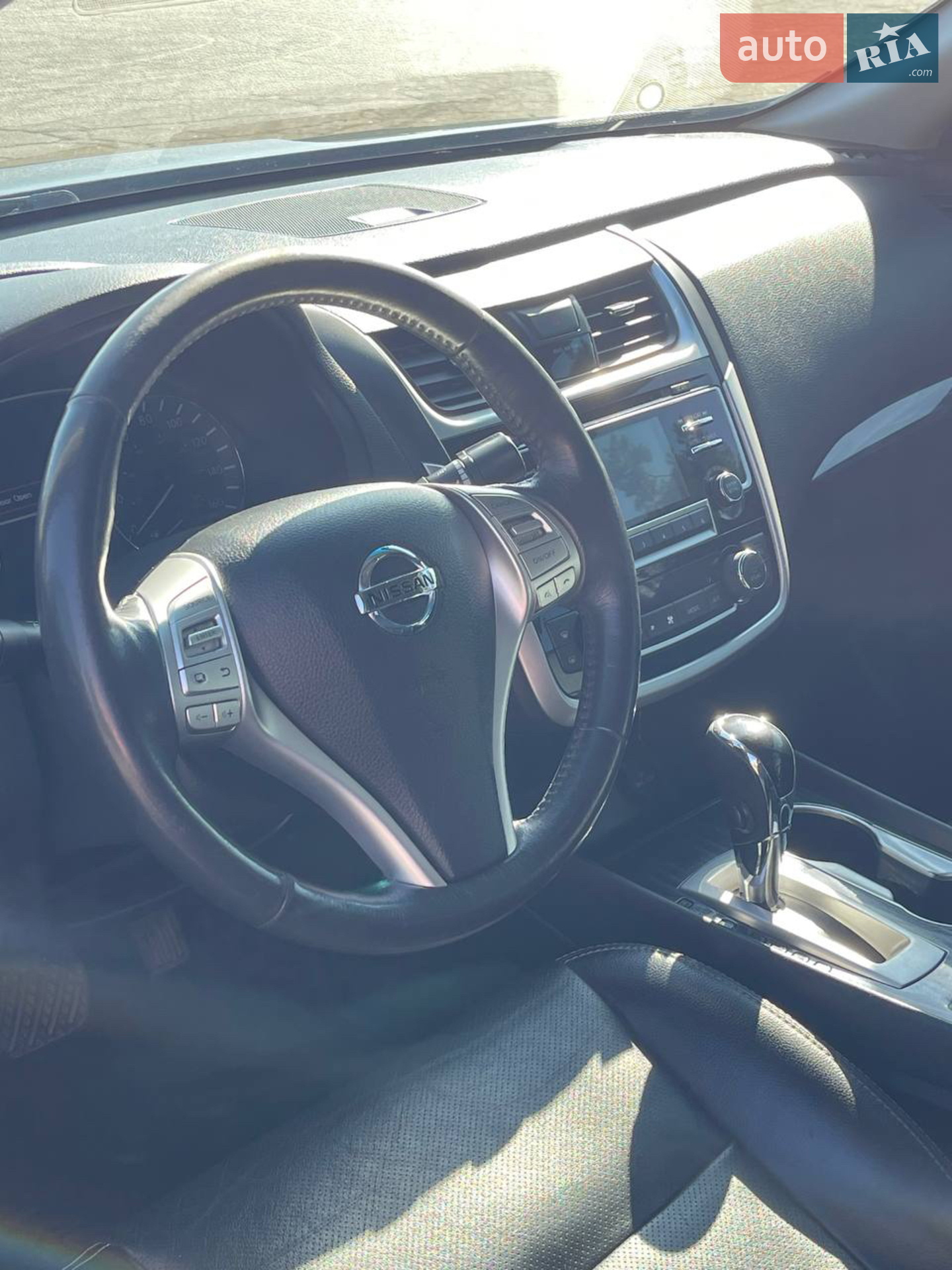 2017 Nissan Altima - мініатюра 3