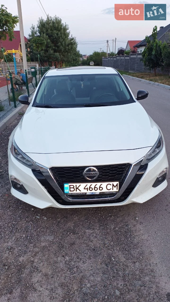 2018 Nissan Altima - мініатюра 16