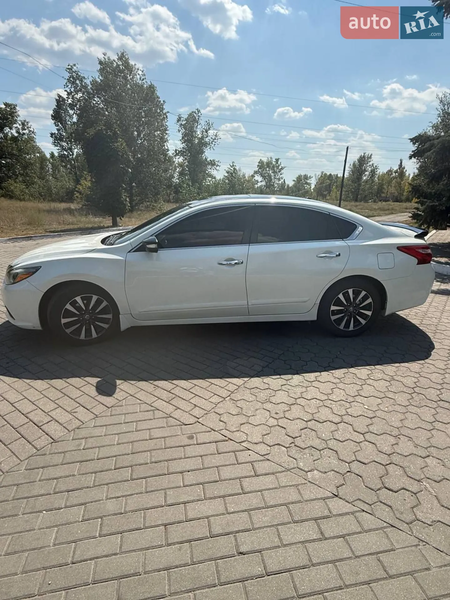 2016 Nissan Altima - мініатюра 3