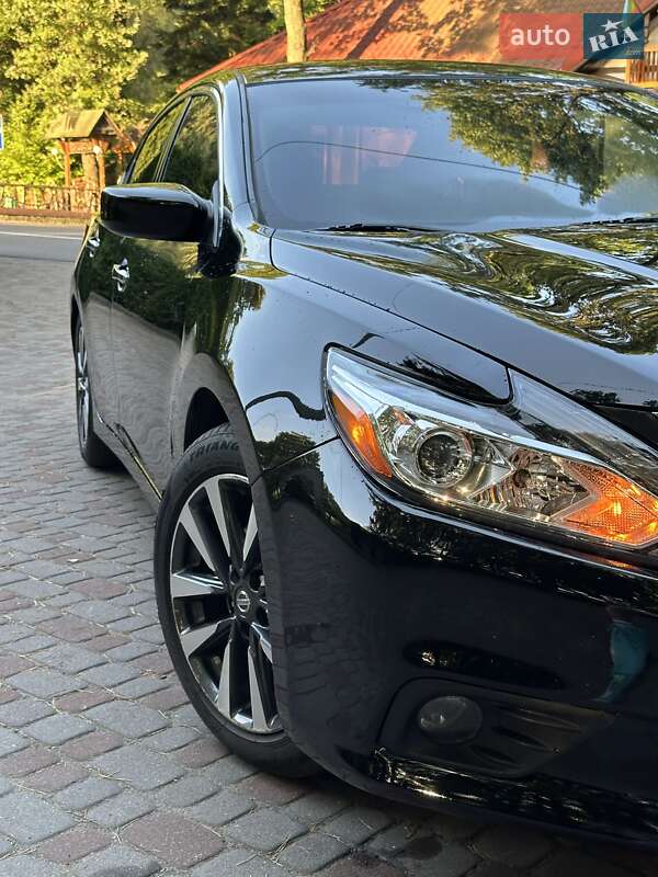 Седан Nissan Altima 2017 в Львові фото 10 Седан Nissan Altima 2017 в Львові