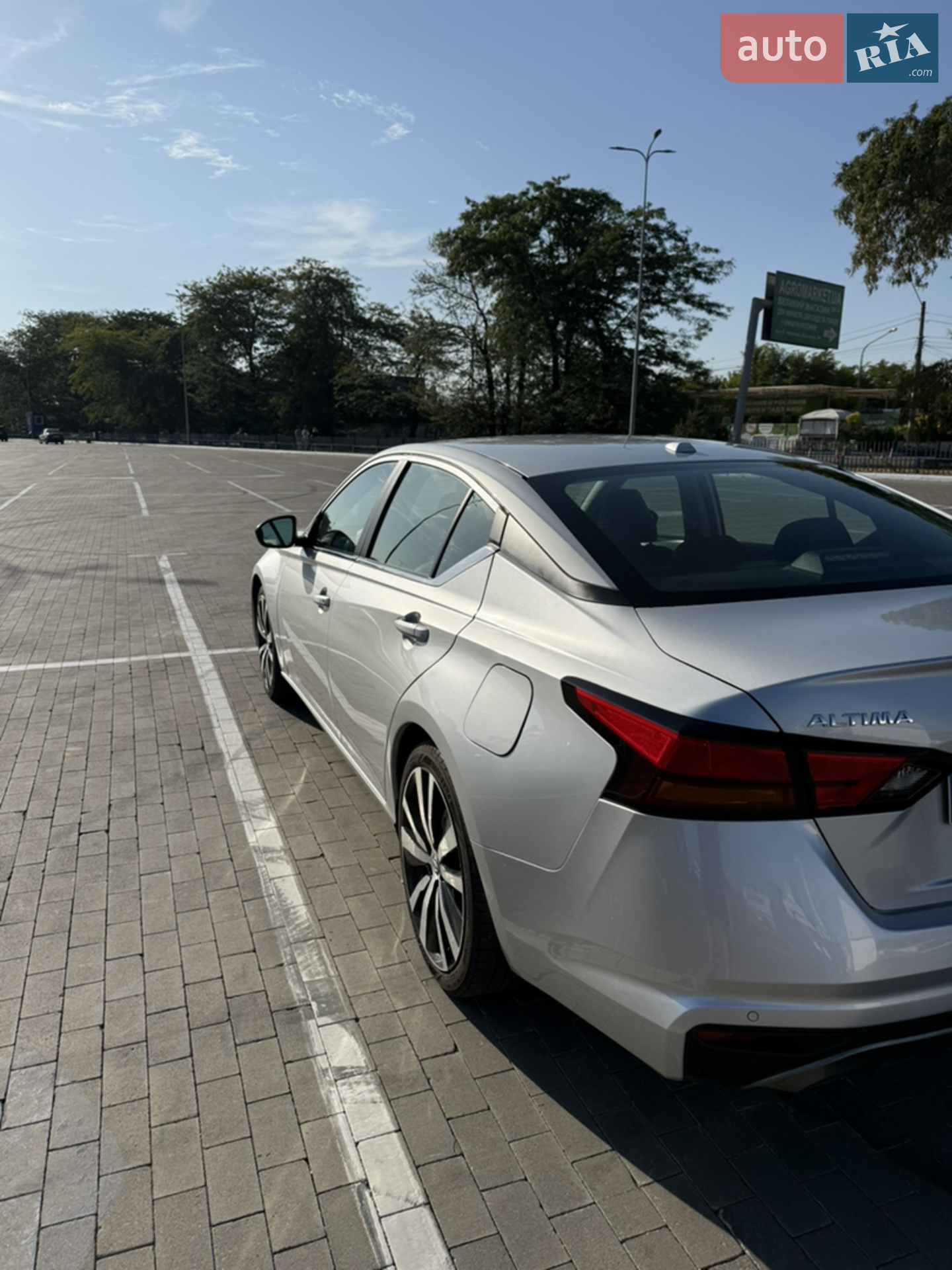 2019 Nissan Altima - мініатюра 9