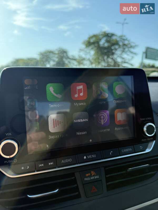 Седан Nissan Altima 2019 в Одесі