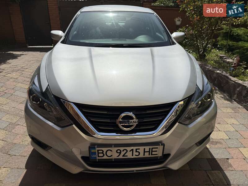 Седан Nissan Altima 2017 в Львове фото 6 Седан Nissan Altima 2017 в Львове