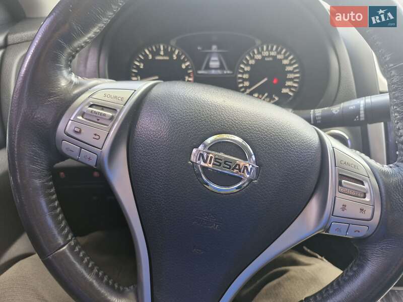 Седан Nissan Altima 2018 в Києві