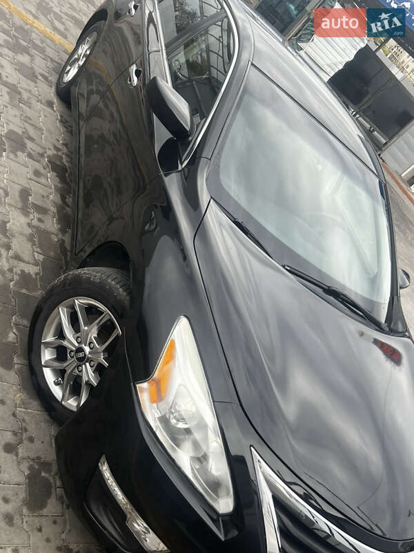 Седан Nissan Altima 2012 в Николаеве