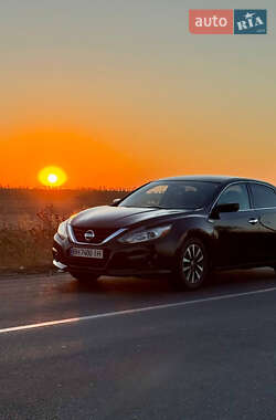Седан Nissan Altima 2017 в Одесі