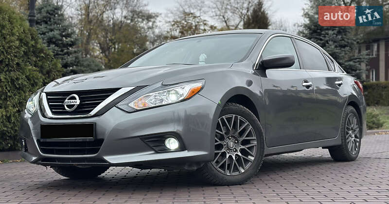 Nissan Altima 2016