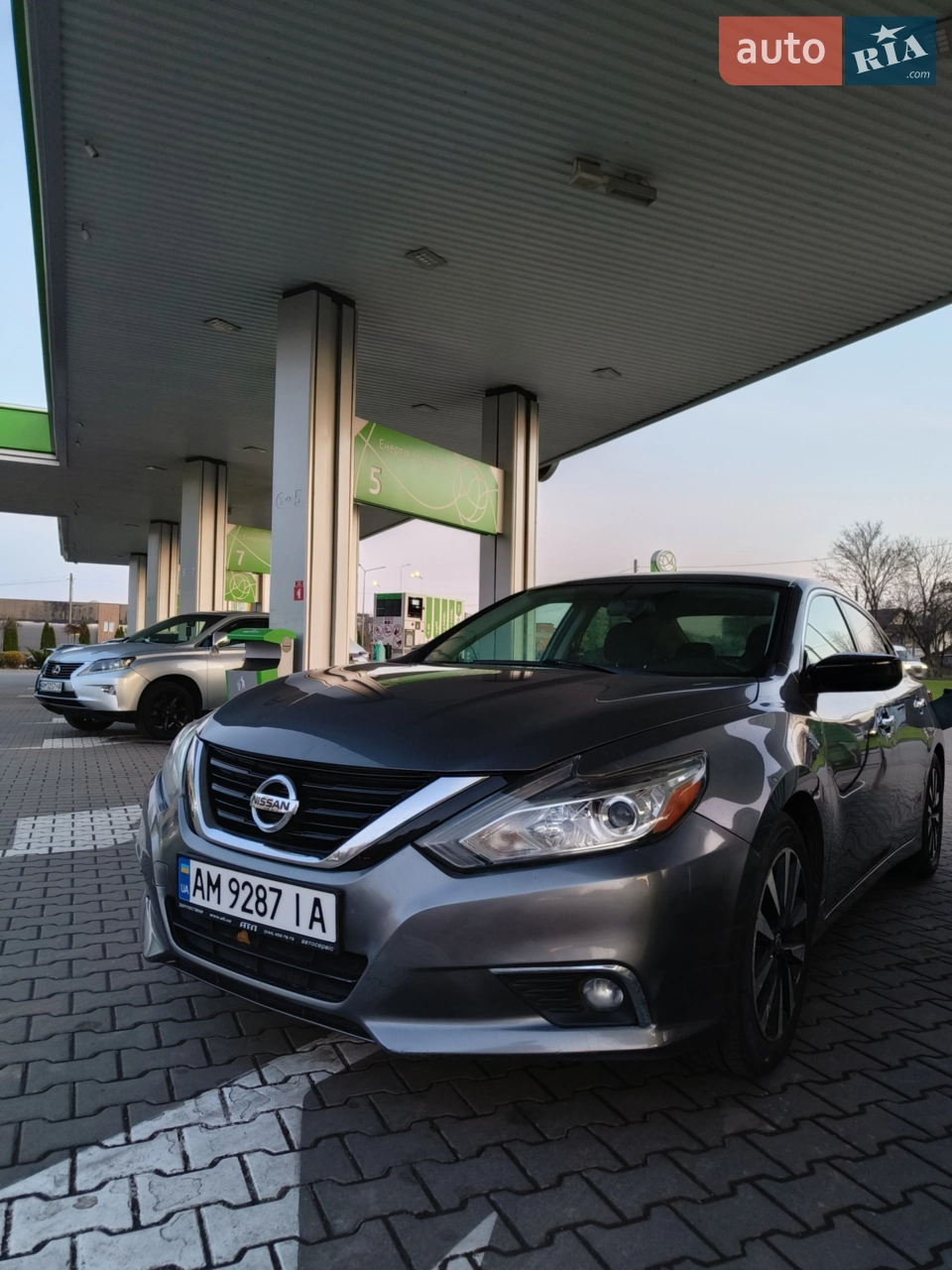 2017 Nissan Altima - мініатюра 14