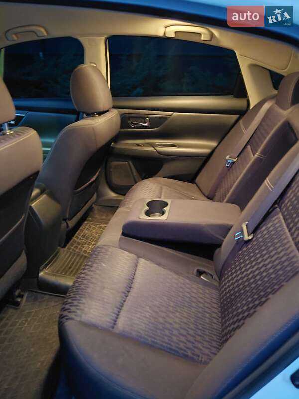 Седан Nissan Altima 2017 в Білій Церкві