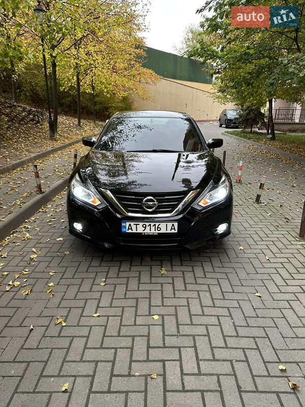 Nissan Altima 2017
