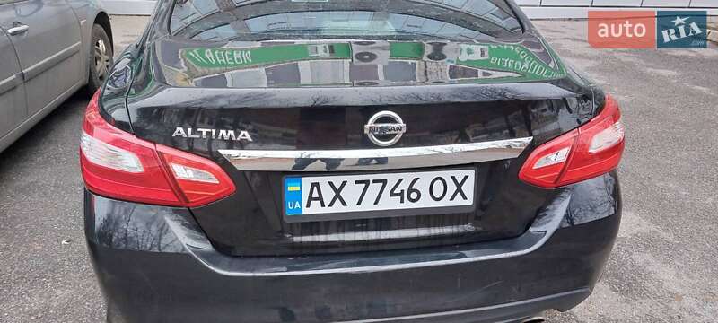 Седан Nissan Altima 2017 в Харькове