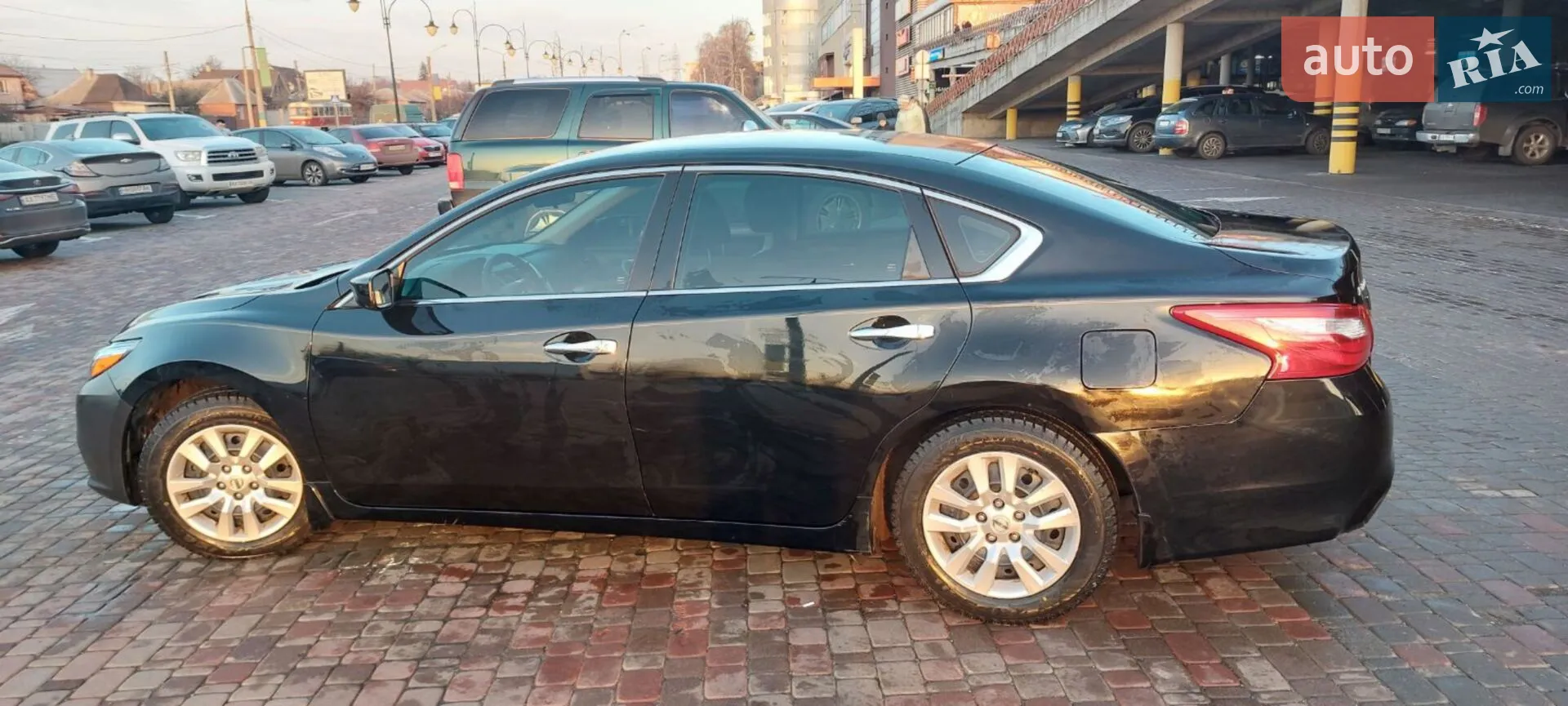 2017 Nissan Altima - мініатюра 8
