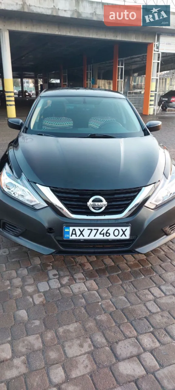 2017 Nissan Altima - мініатюра 11