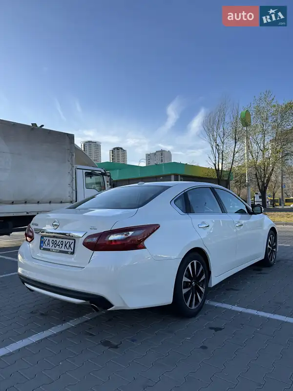 Nissan Altima 2017 VIN 1N4AL3AP9HN349770 фото оголошення 10 з 47
