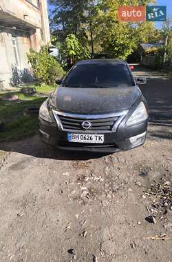 Седан Nissan Altima 2014 в Одесі