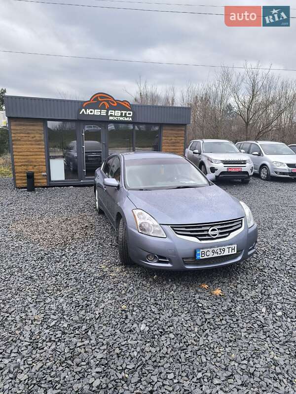 Nissan Altima 2010 Nissan Altima 2010