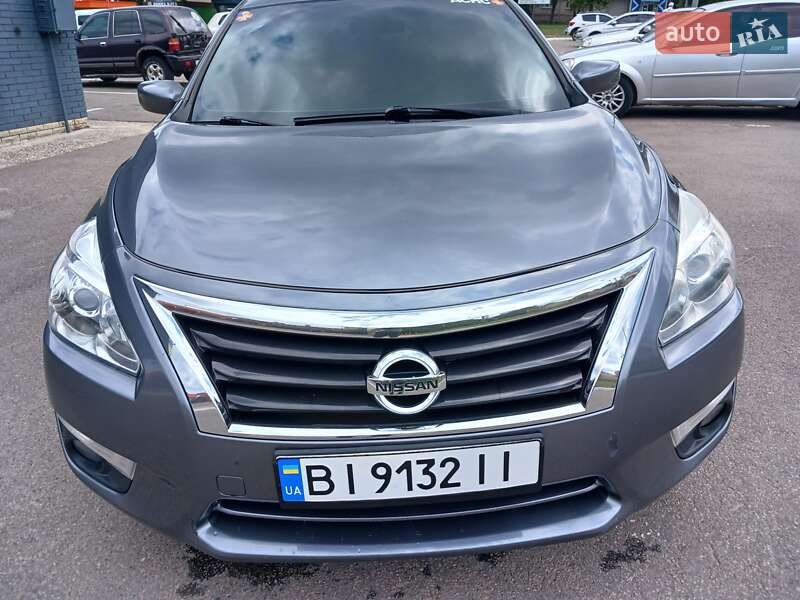 Седан Nissan Altima 2015 в Харкові