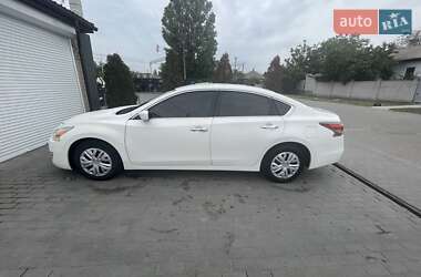 Седан Nissan Altima 2013 в Кременчуці