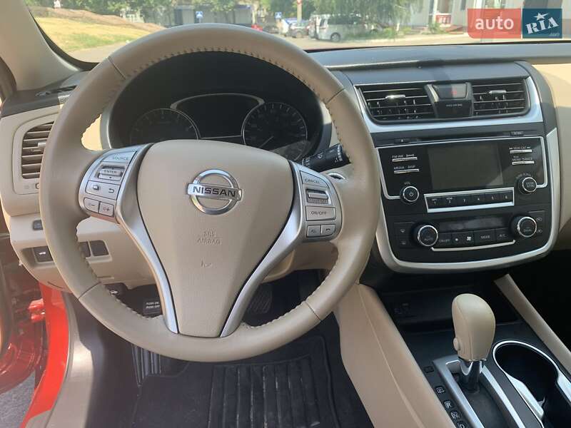 Nissan Altima 2017
