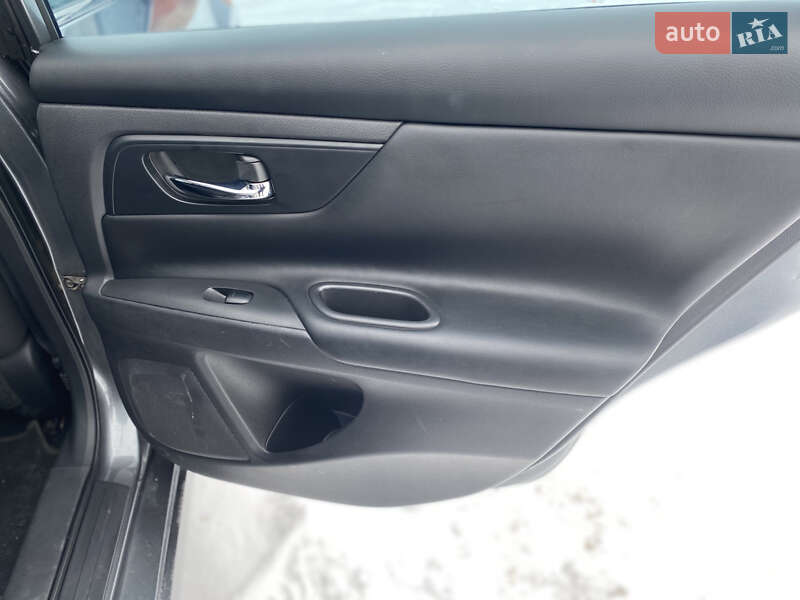 Седан Nissan Altima 2017 в Белой Церкви фото 45 Седан Nissan Altima 2017 в Белой Церкви