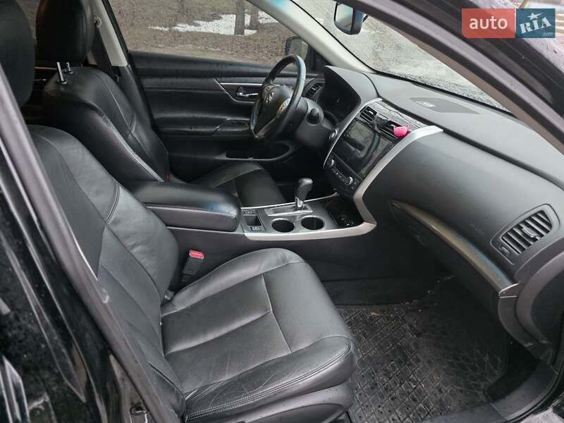 Седан Nissan Altima 2013 в Черкассах фото 24 Седан Nissan Altima 2013 в Черкассах