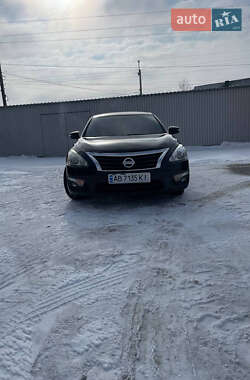 Седан Nissan Altima 2012 в Гайсину