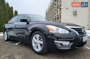 Седан Nissan Altima 2013 в Черкассах